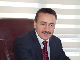 Okul müdürü başkan adayı oldu