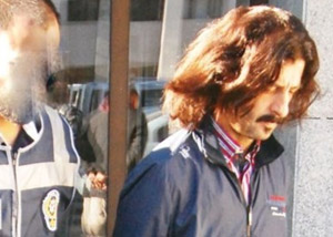 Zombi baron yakalandı