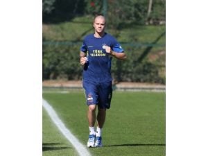 Fenerbahçe'de Akşam Antrenmanı İptal Edildi