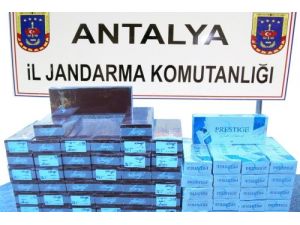 Manavgat'ta Bin 880 Paket Gümrük Kaçağı Sigara Ele Geçirildi