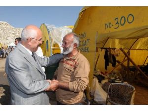 Başkan Yaşar Kurban Pazarında Son Hazırlıkları Denetledi