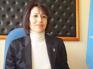 “Kadınlar siyasette etkin değil”