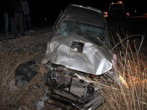 Konya'da kamyonet devrildi: 3 yaralı