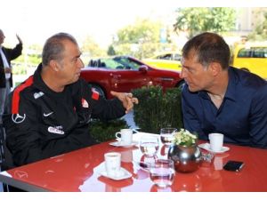 Terim'e Demirören Ve Bilic Morali