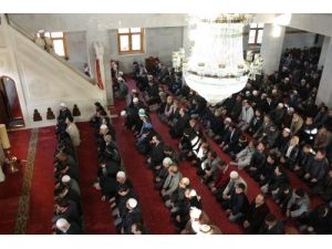 Kars’ta Kurban Bayramı Namazı Coşkuyla Eda Edildi
