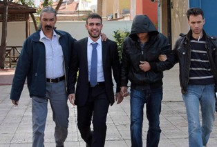 Suçüstü yakalanan sigara hırsızları tutuklandı