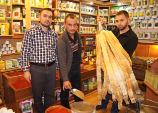 Çarşıda kurban bereketi