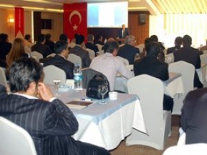 Kombassan'da yönetici eğitimleri sürüyor