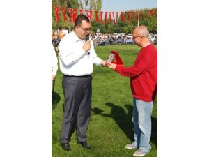 Madencilik Şirketi Yağlı Güreşlere Sponsor Oldu