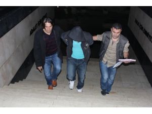 Havaalanındaki Cinayetin Zanlısı Asayiş Şube Müdürlüğü'ne Götürüldü
