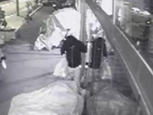 Aynı marketi iki kez soydu