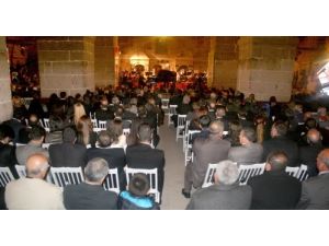 Cumhurbaşkanı Gül Konser İzlerken Korumaları Alarma Geçiren Gürültü