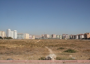 Merak edilen boş arsa “Ecdad Parkı” oluyor