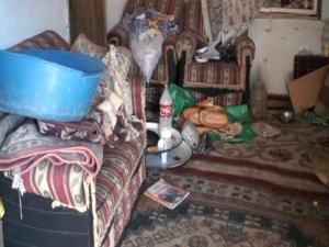 Çöp Evde Yaşam Mücadelesi