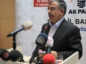 Bakan Yılmaz: Kavga Çıkarmak İsteyenlere Fırsat Tanımayacağız