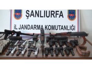Cephaneyi Aratmayan Silahlar Ele Geçirildi