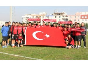 Manisaspor Da Cumhuriyet Bayramı'nı Kutladı