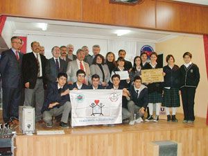 Kulu Anadolu Lisesi'ne beyaz bayrak