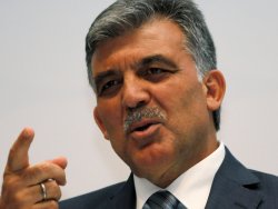 Abdullah Gül'den başörtüsü açıklaması