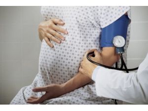 Çalışan Anne Adaylarında Gebelik Zehirlenmesine Dikkat!