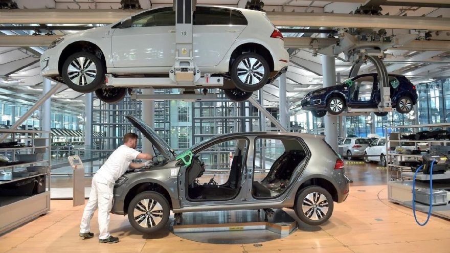 Volkswagen fabrikayı Bulgaristan'a kurabilir!