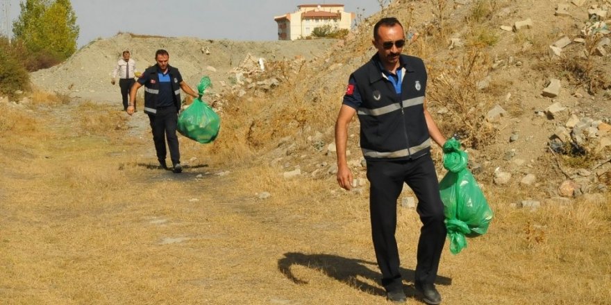 Akşehir Belediyesi zabıtasından sıkı denetim