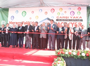 Çarşı Yaka Alışveriş Merkezi hizmete girdi