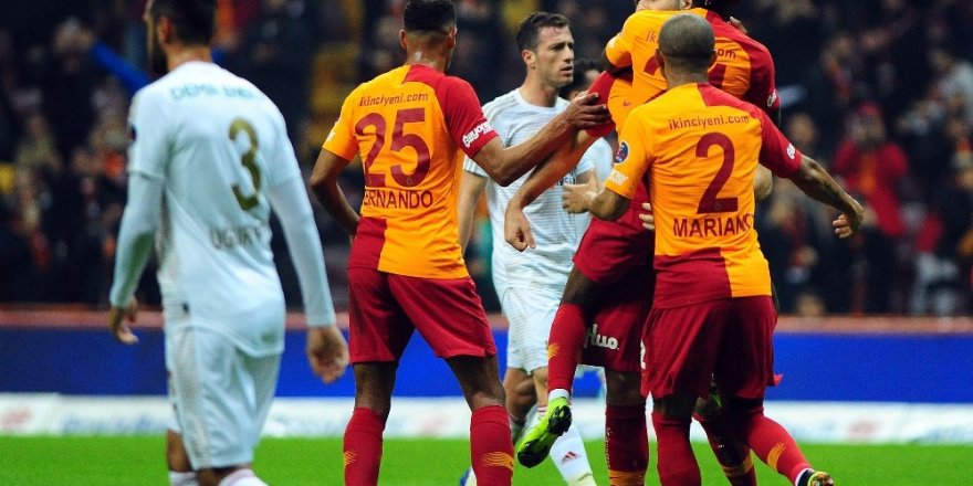 Galatasaray ile Sivasspor 27. randevuda