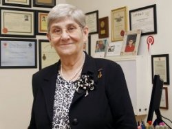 Canan Karatay dolandırıldı