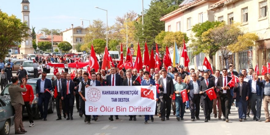 Yunak’ta Barış Pınarı Herakatı’na destek