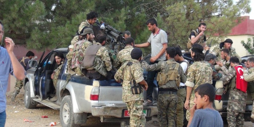 Sınırın ötesine Suriye Milli Ordu askerleri gönderildi