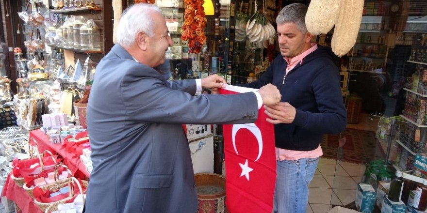 Bursa Kent Konseyi’nden Barış Pınarı Harekatı’na bayraklı destek