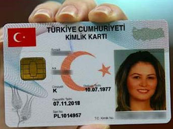 Çipli kimlik, barkodlu ehliyet geliyor