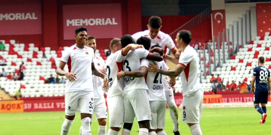 Süper Lig: Antalyaspor: 0 - Gençlerbirliği: 5 (İlk yarı)