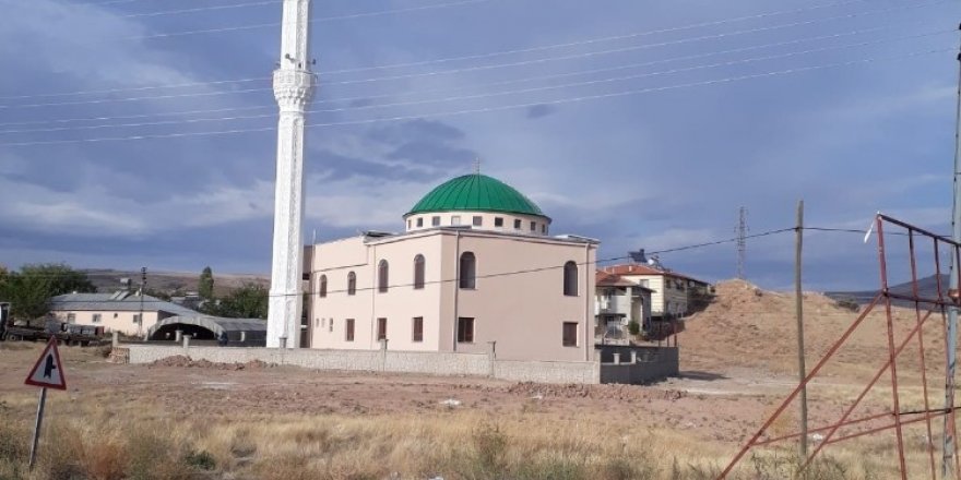 Hz.Ebubekir Camii törenle ibadete açıldı