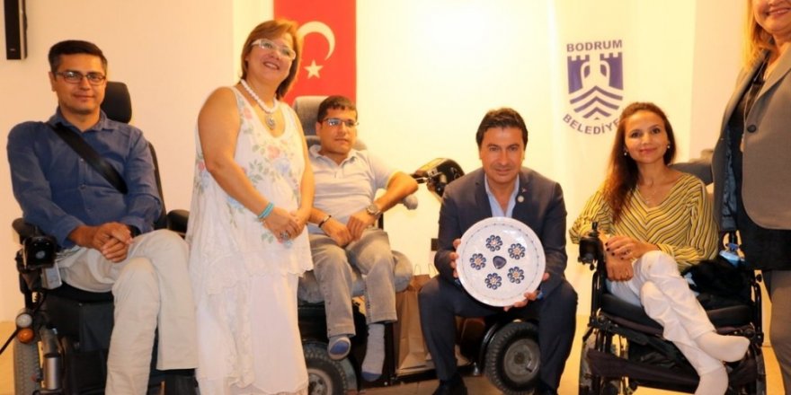 Yakaköy Engelli Sevgi Sanat Atölyesi açıldı