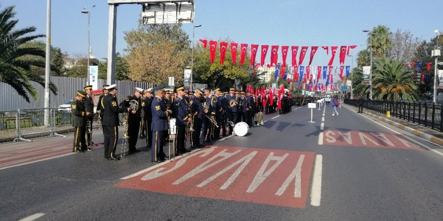 İstanbul’da Cumhuriyet Bayramı askeri tören provası