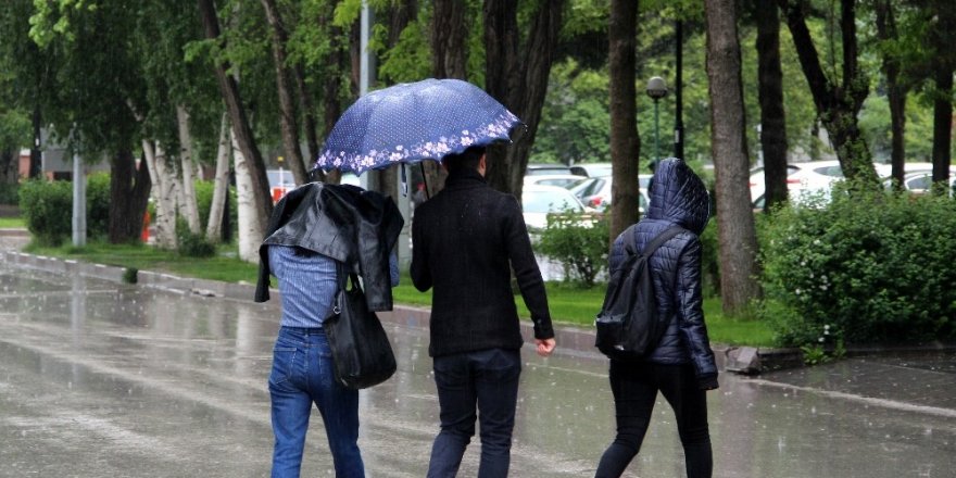 Doğu Karadeniz’de gök gürültülü sağanak yağış etkili olacak