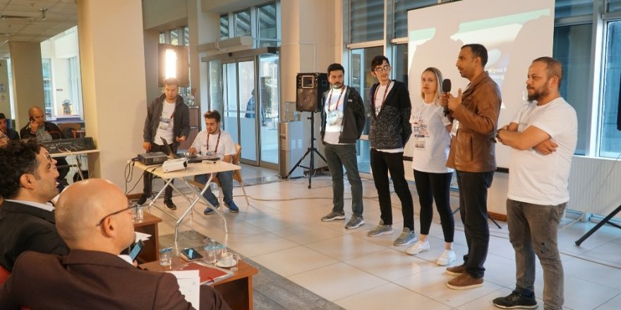 Anadolu Üniversitesinde Avrupa’nın en büyük hackathon’u gerçekleştirildi