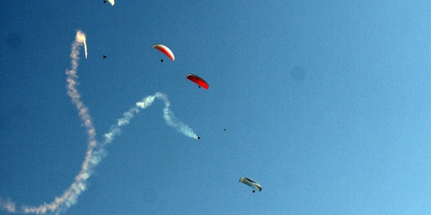 Festivalin son gününde nefes kesen gösteriler