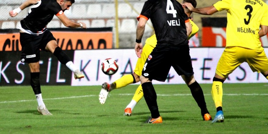 TFF 1. Lig: Adanaspor: 2 - İstanbulspor: 2 (Maç sonucu)
