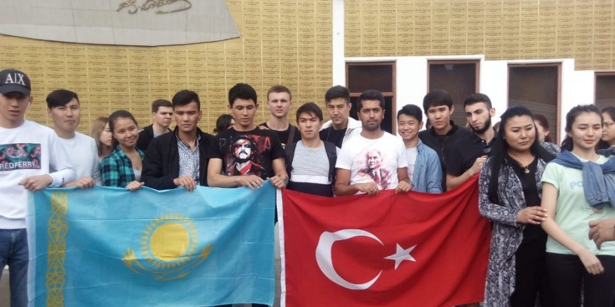 Manisa Büyükşehir, Türk dünyası öğrencilerini ağırladı