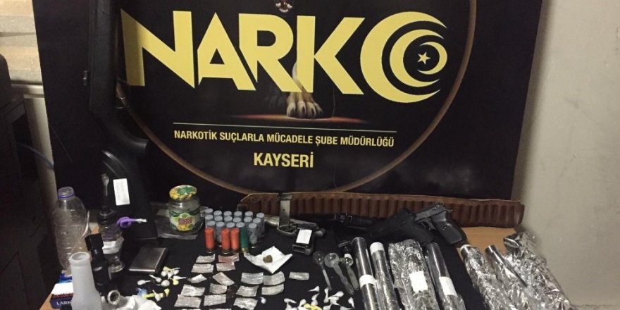 Kayseri’de uyuşturucu tacirlerine ’Koçbaşılı’ şafak operasyonu: 19 gözaltı