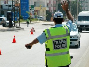 Alkol muayenesinde 100'den geriye 7'şer sayma