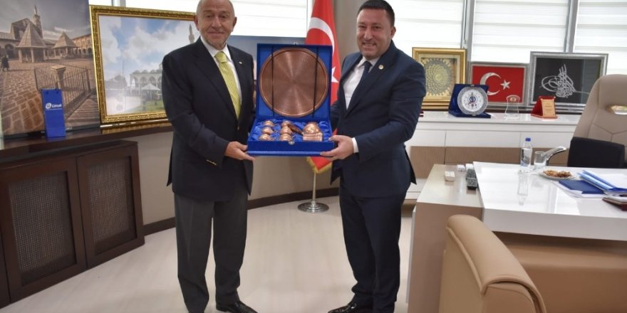 TFF Başkanı Özdemir’den Başkan Beyoğlu’na ziyaret