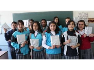 Yerköy'de Kitap Okuyan Öğrenciler Ödüllendirildi