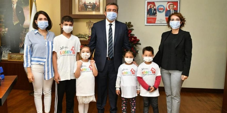 Lösemili çocuklar Başkan Çetin ile tanıştı