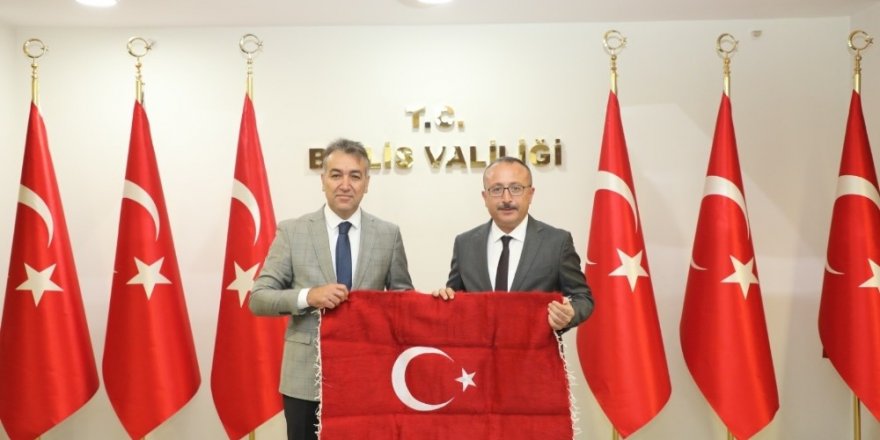 Siirt Valisi Atik, Bitlis Valisi Oktay Çağatay’ı ziyaret etti