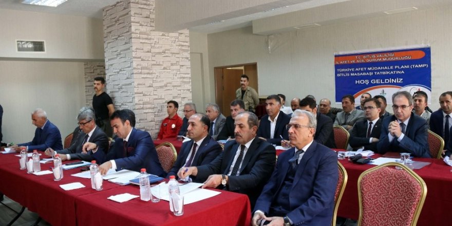 Bitlis’te ‘masa başı afet tatbikatı’ gerçekleştirildi