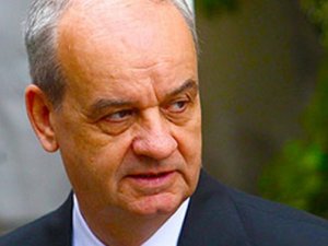 Başbuğ'dan Ağlama Duvarı'na Fatiha'lı savunma
